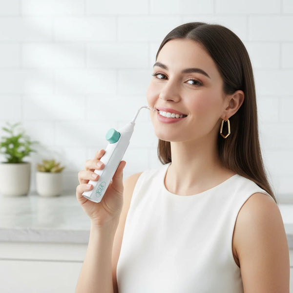 Igia Complete Oral Care Set – High-Pressure Water Flosser & Rechargeable Sonic Plaque Remover