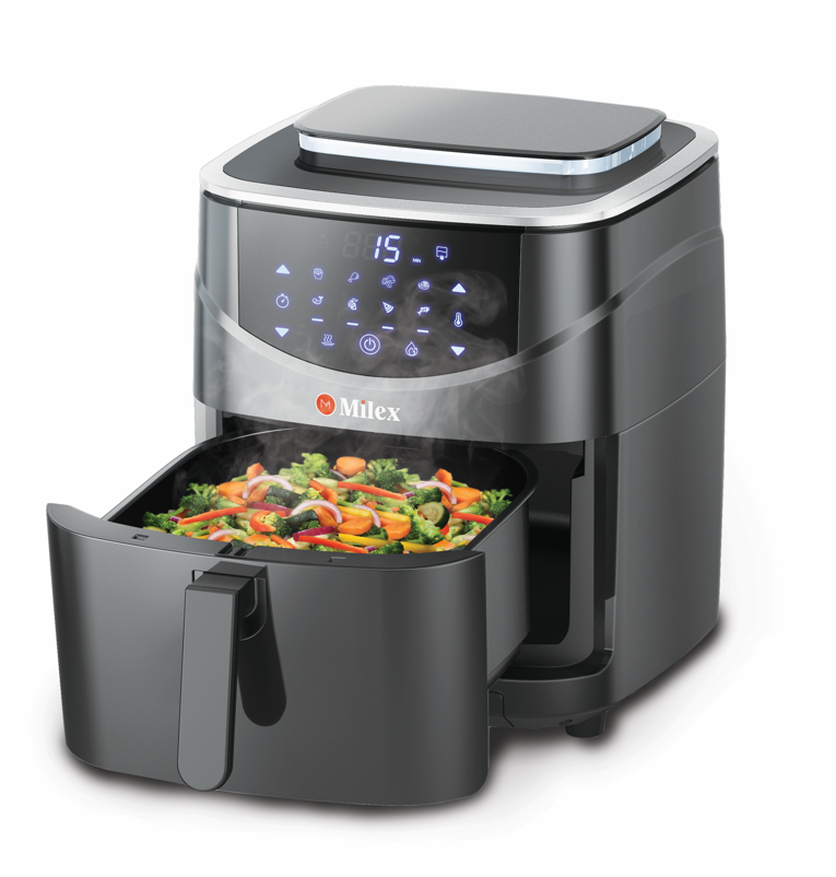 Steam outlet air fryer